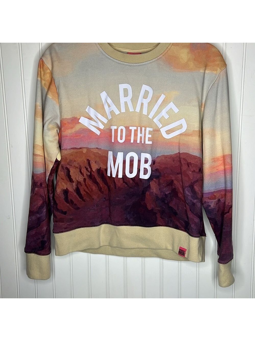 Married to the Mob Logo Sweat Shirt Size Small - Picture 10 of 10